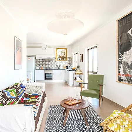 Comfortable + Terrace * Tavira